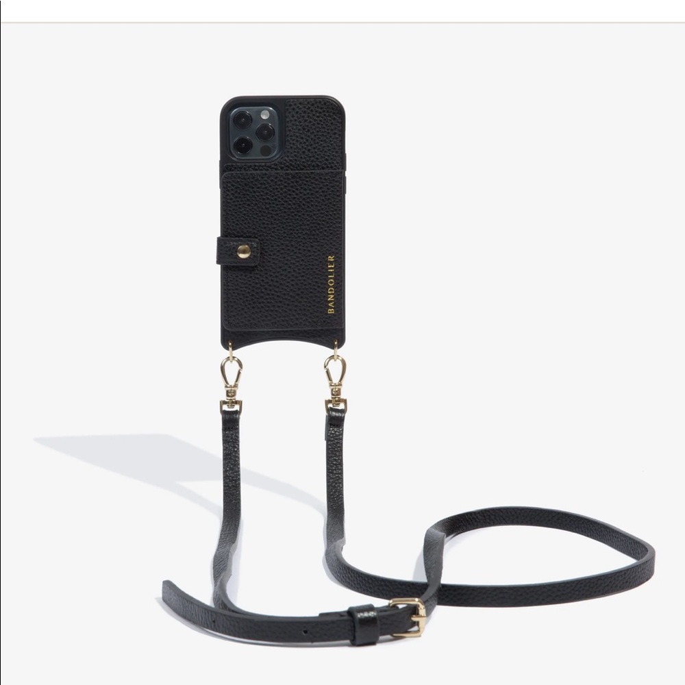 Bandolier Pebbled Leather for iPhone 11